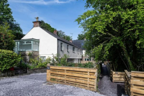 Orchard Cottage and Hot Tubs - 15mins To Snowdon